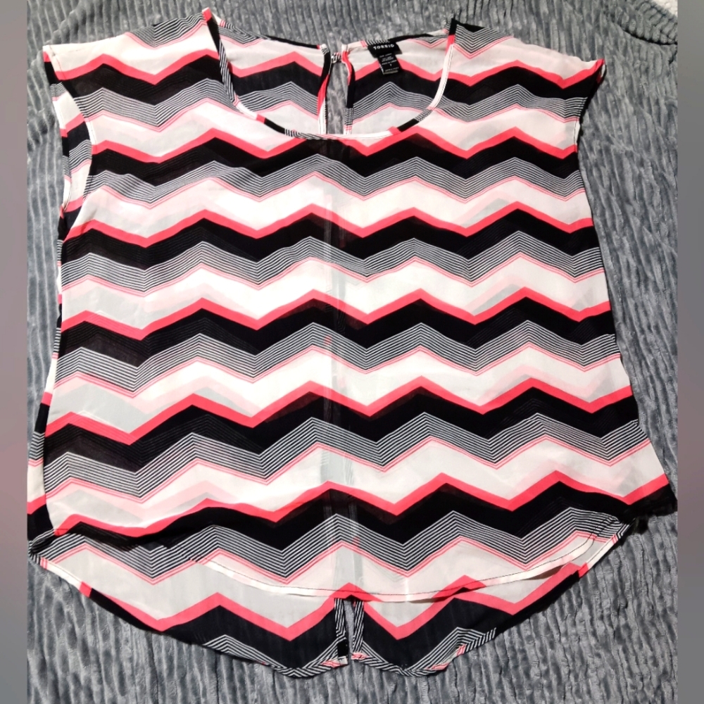 Torrid - Zig-Zag Pattern Sheer Top W/ Button Back… - image 6